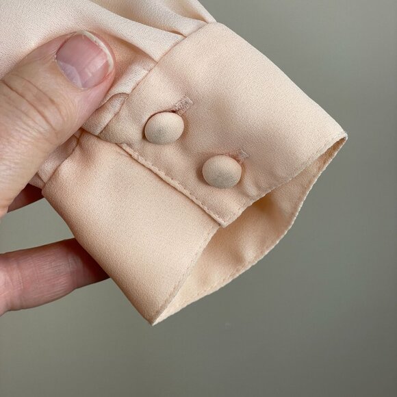 Vintage Romantic Pleated Embroidered Blouse Top 14 Pastel Peach Dainty Sweet - Picture 10 of 16